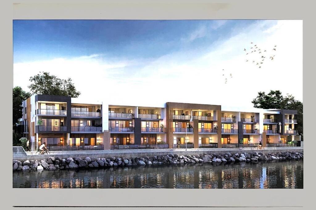 Mariner'S Cove ~ Luxe Waterfront Apartment Mindarie Eksteriør billede